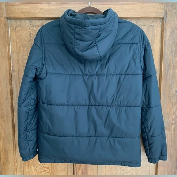 VANS Woodridge Black & Checkered BoysPuffer Jacket, Size Large